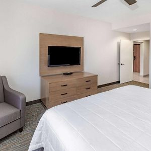 Wingate By Wyndham Houston Bush Intercontinental Airport